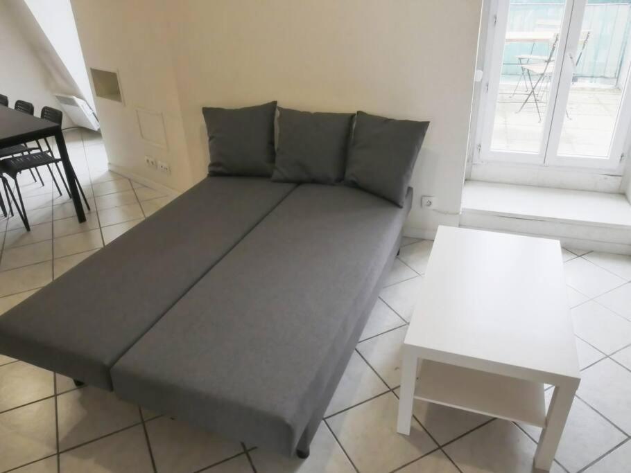 Drancy : 4 Pieces En Centre Ville + Parking Exterior foto